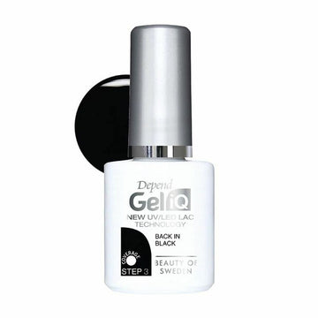 Nagellack Beter Black in Black