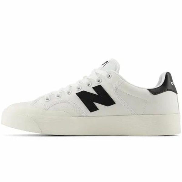 Sneaker New Balance 100 Weiß