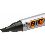 Babypuppe Bic