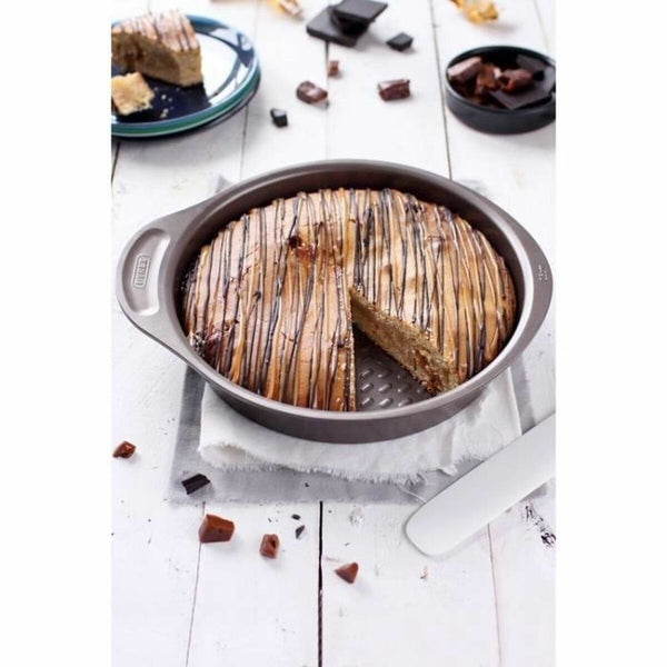 Backform Pyrex Braun Schwarz Metall