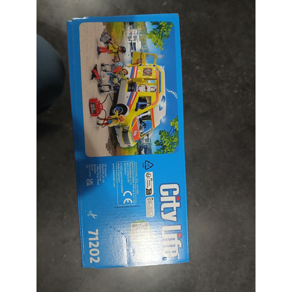 Playset Playmobil 71202 City Life Ambulance 67 Stücke