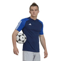 Kurzärmiges Fußball T-Shirt für Männer Adidas Tiro 23 Competition