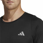 Herren Kurzarm-T-Shirt Adidas Run Icons 3S T Schwarz