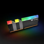 RAM Speicher THERMALTAKE Toughram RGB CL19 16 GB