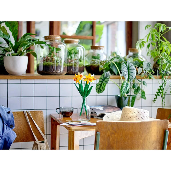 Konstruktionsspiel Lego Botanical Collection 40747 Daffodils Bunt 216 Stücke