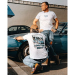 Herren Kurzarm-T-Shirt RADIKAL  NICE TRACTOR NEAR THE BULLS Weiß XXL